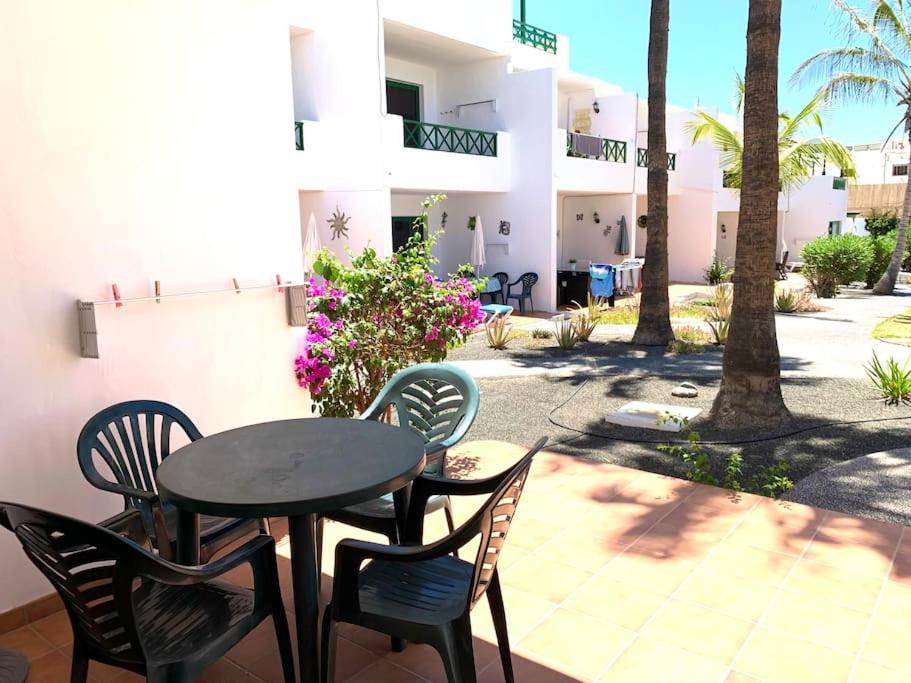 Casa Italia, Modern One Bedroom Apartment Close To The Beach Tías Extérieur photo