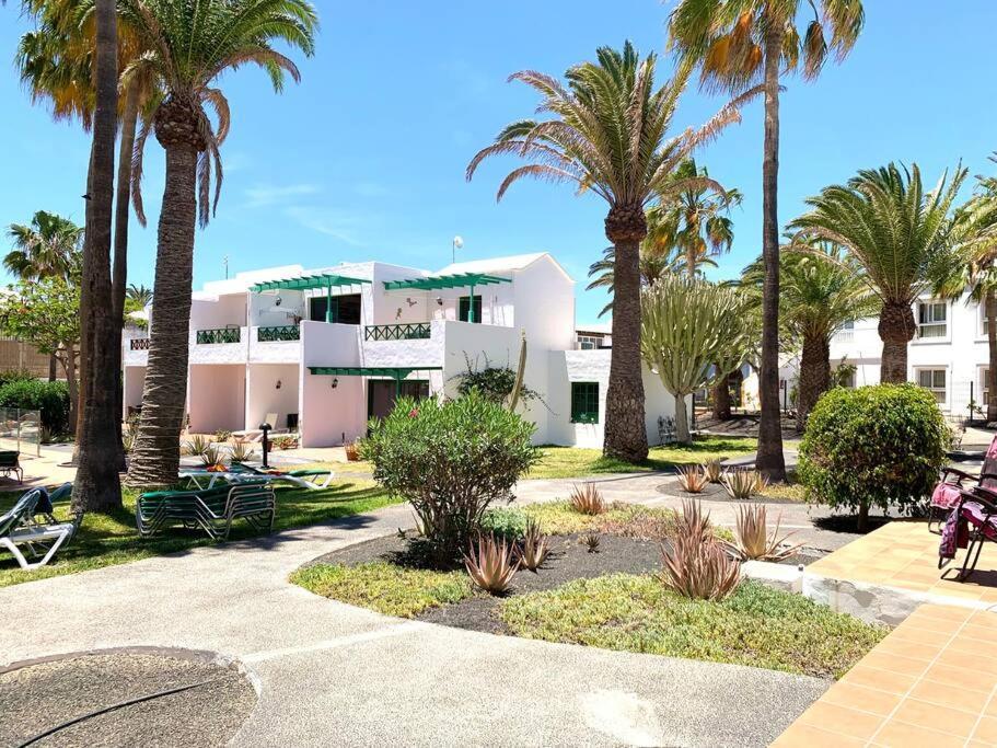 Casa Italia, Modern One Bedroom Apartment Close To The Beach Tías Extérieur photo